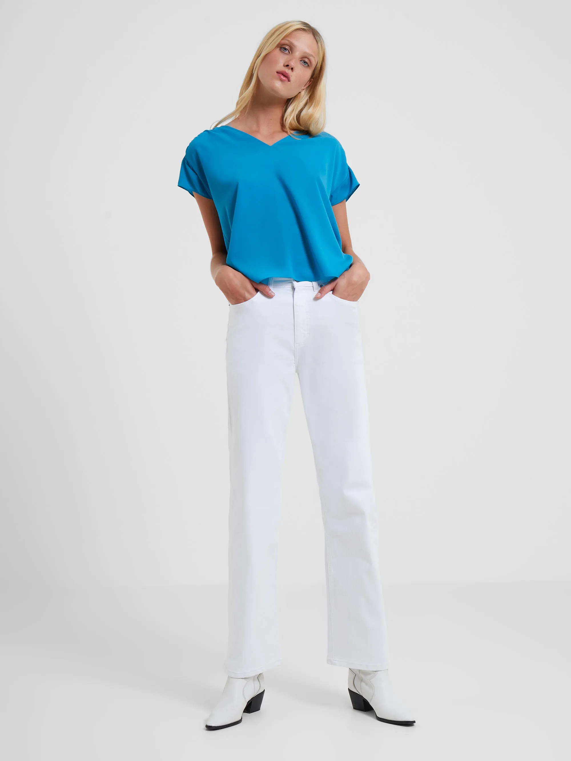 Crepe Light Smocked Shoulder V-Neck Top