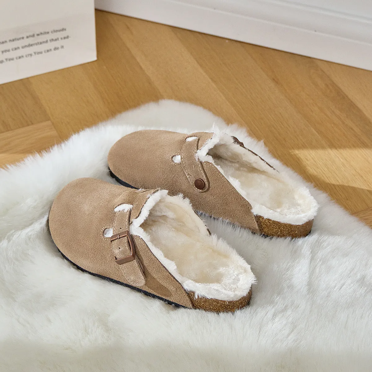 Tiosebon  Leather Boken Fuzzy Slippers