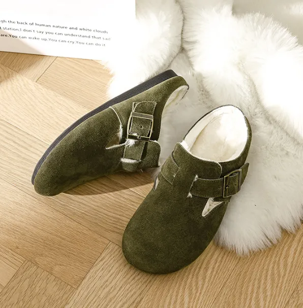 Tiosebon  Leather Boken Fuzzy Slippers